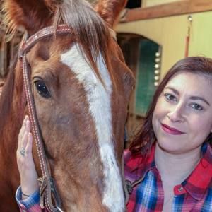 Meet your Posher, Amanda